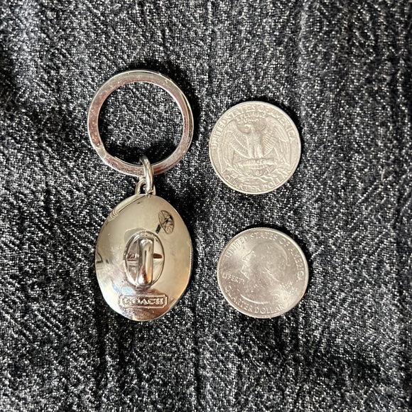 Coach key chain - Picture 2 of 6